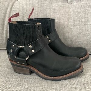 Freebird boots Whiskey biker harness boots booties shoes 7 WORN ONCE!